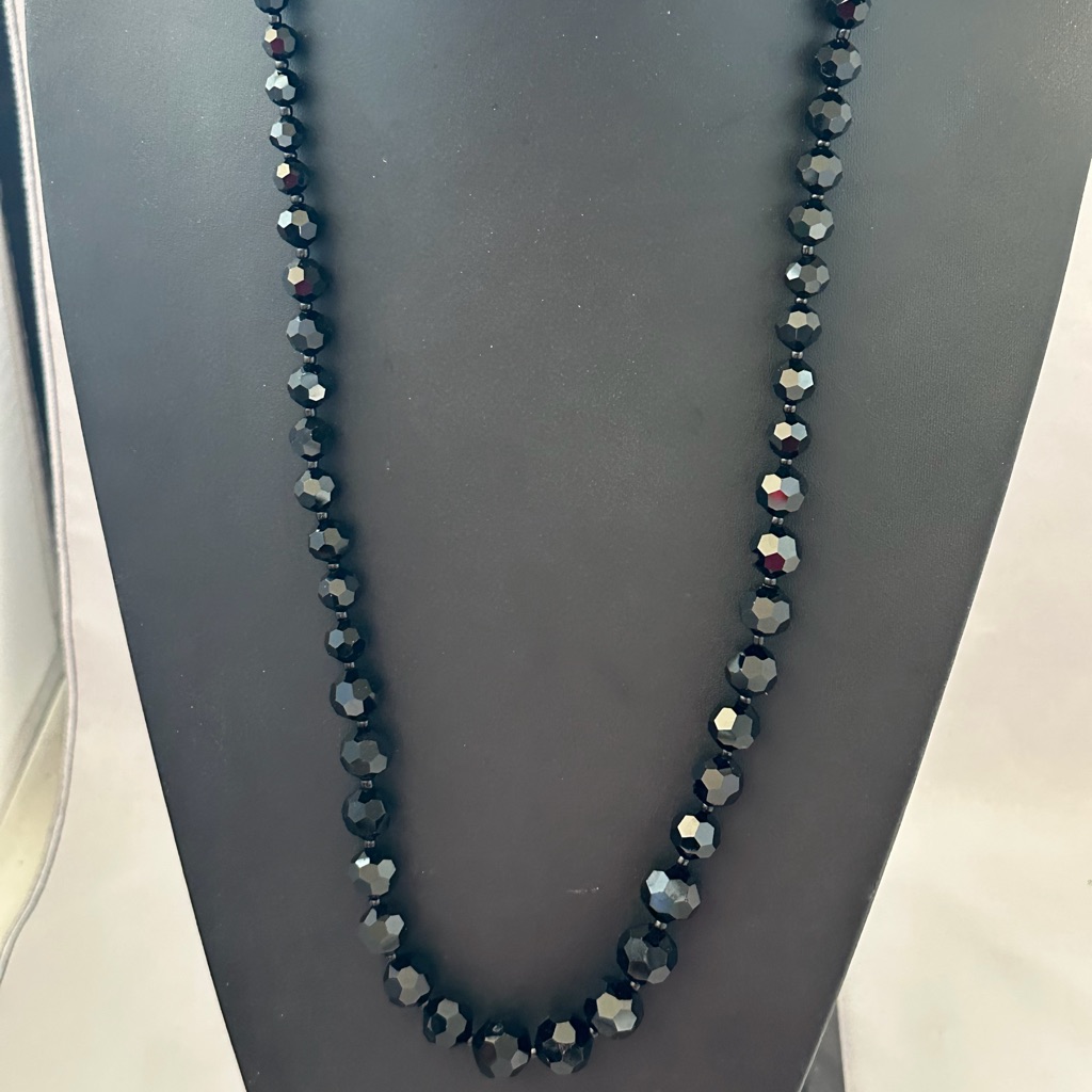 2028 Brand Graduated Black Crystal Faceted Bead Necklace 25$